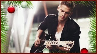 Video thumbnail of "CODY SIMPSON | Please Come Home For Christmas | 12 Days Of Awesomeness (Day 8)"