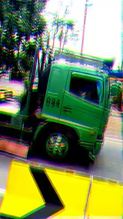 Hino lohan cakep / Diieen