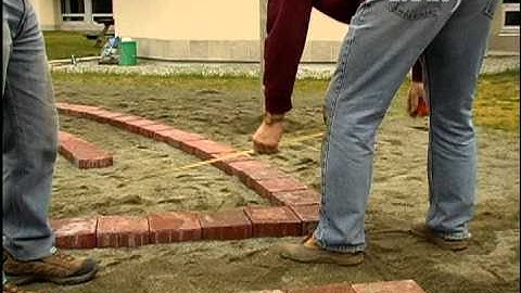 Building a Labyrinth - Shaw TV Port Alberni