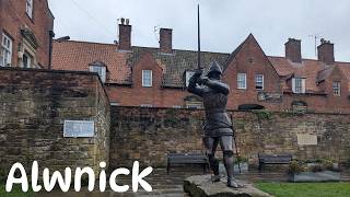 Elaborate public benches in Alnwick | Here is my impromptu walk around in this town | April