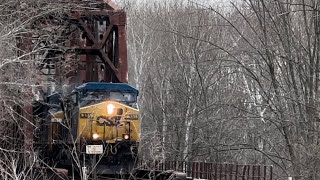 Engineer Slows Down His Train to Time a Perfect Meet for Me! (Clinton, IN)