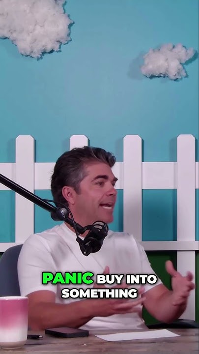 When to Sell Your House: Avoid Panic Buying During Real Estate Market