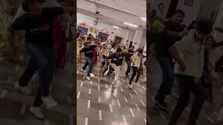 Download Lagu मेरा तो कुछ भी नहीं 🙌🏻#vanbhazala #dance #wedding #song #garba #indiandance #garbadance #folkdance MP3