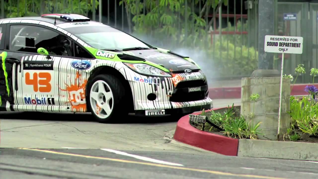 Ford fiesta gymkhana