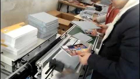 HB-520A Double Loop wire closing and binding machine doing desktop calendar