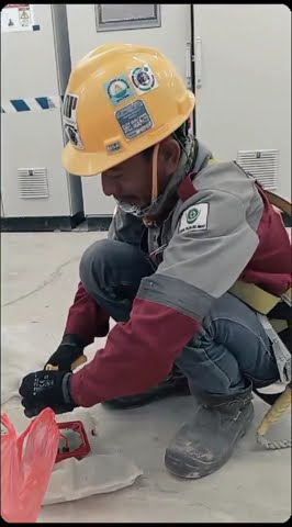 u kenapa ga pernah kasbon hah