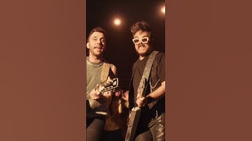 Thumbnail of Aleks Syntek y Los Caligaris lanzan una nueva versión del éxito “¡Hey Tú!” #sonymusic #youmusic