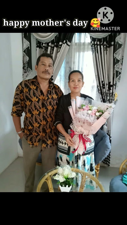 Lagu Bunda - Melly Goeslaw
