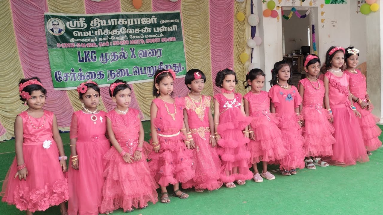 Megham Karukuthu Dance by LKG Students... Annual Day 2023-24... - YouTube
