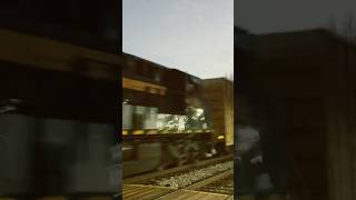 CSX M418 with the C&O Heritage trailing! #csx #heritageunits #railroad #railfanning #shorts