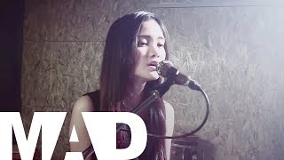 [MAD] อย่าให้ฉันคิด - Room39 (Cover) | Aoy Amornphat