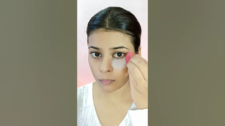 Under eye hack 😱#shorts#hack#diy#makeuphacks#undereyecircles#trending#youtubeshorts#makeuphacks