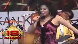 Dewi Desi San San - Anoman Obong (Live Konser Malang 28 Mei 2006)