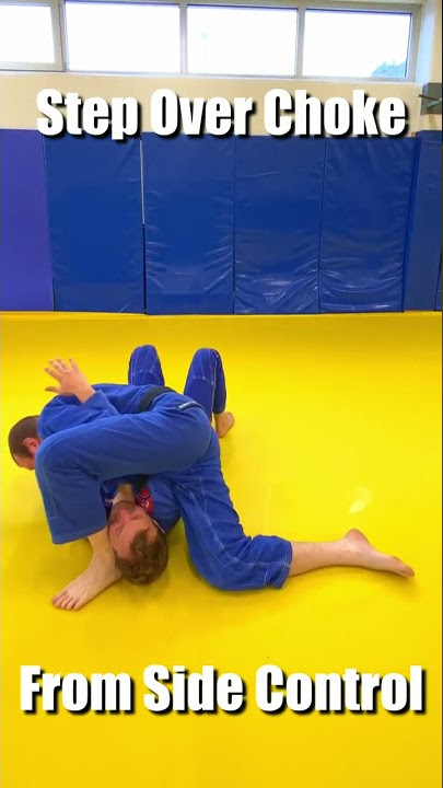 Step-Over Choke From Side Control #BJJ