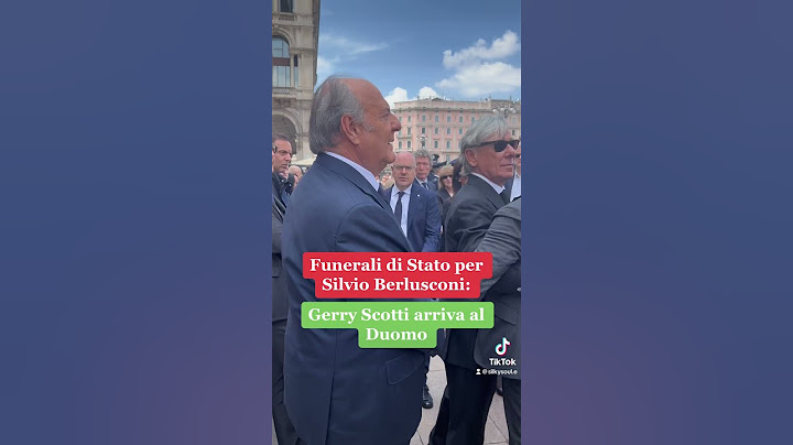 Funerali di Stato per Silvio Berlusconi, l’arrivo di Gerry Scotti #barbaradurso #silvioberlusconi