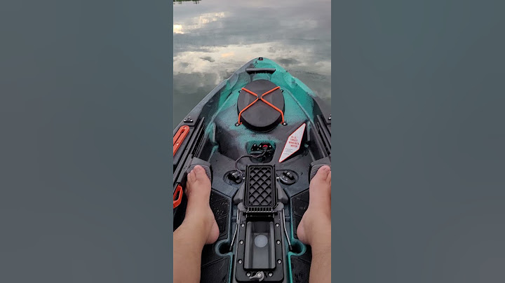 Racing the Old Town Kayaks Pedal Drive vs Powered Minn Kota
