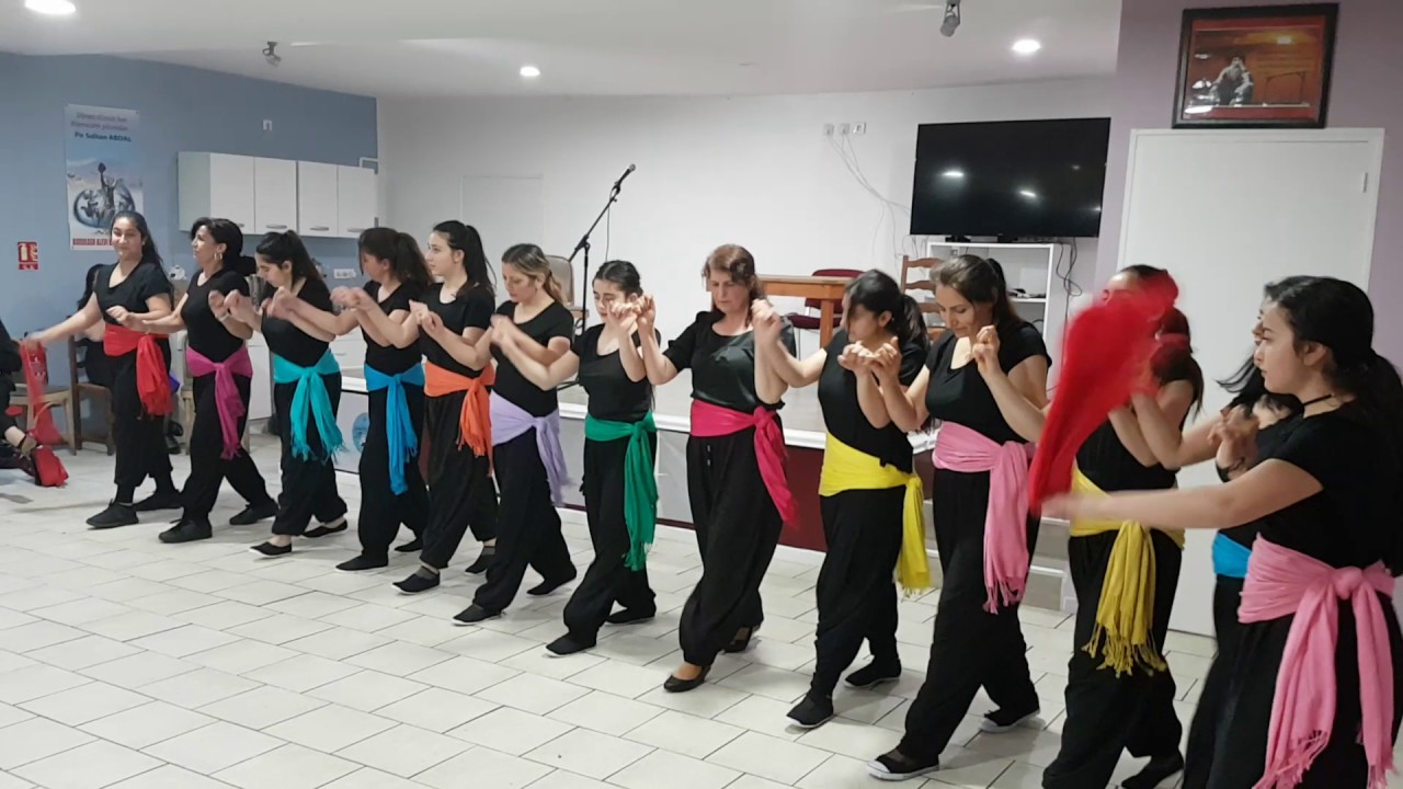 #Bordeaux #Alevi #Kültür #Merkezi #folklor