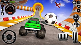 Superhero Mega Ramp Stunts - Monster Truck Racing - Android Gameplay screenshot 3