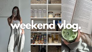 a relaxing home vlog | my reading era, self-care, chats & pantry organizing