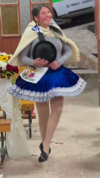 #flower girls #plate girls #village festivals #pilastaday #ecuador #dance