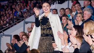 Алина Кабаева замечена с обручальным кольцом Алина Кабаева замечена с обручальным кольцом