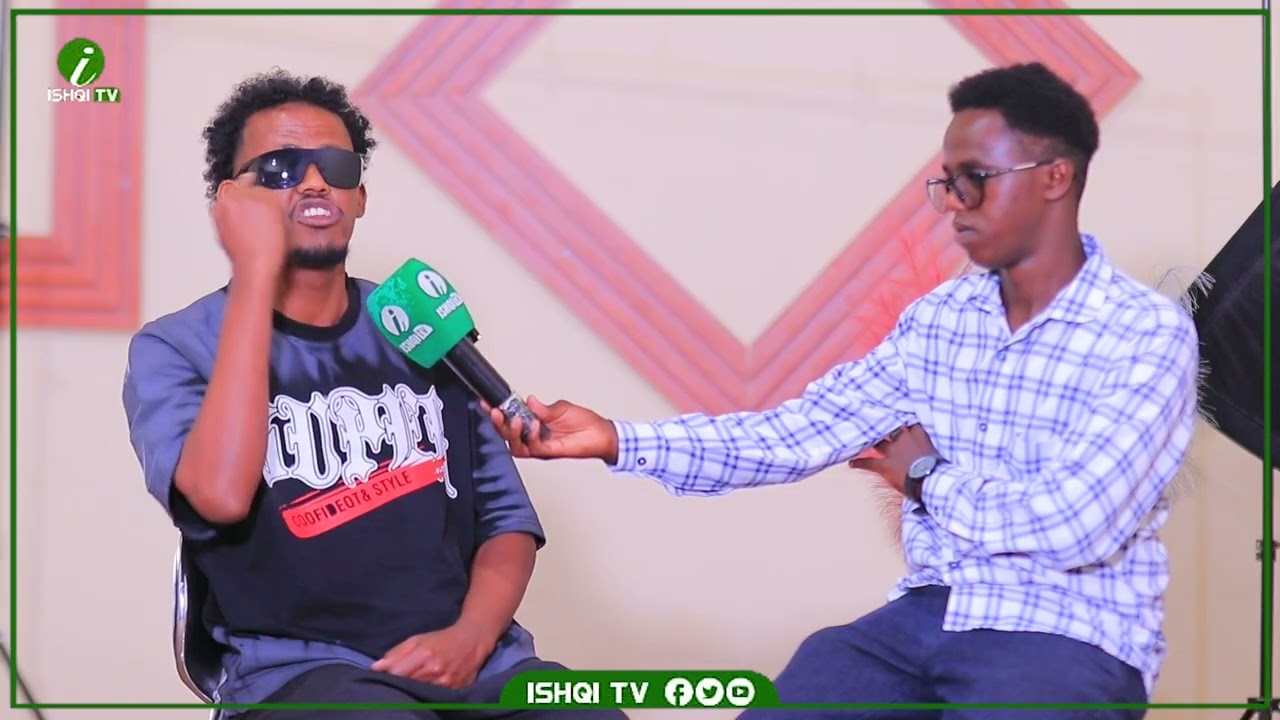 Isagaa igu yidhi kursigayga ayaan kugu ilaashanayaa xafiiskayga ayaanad ka hawlgali, qadiyadii gadab