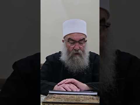 الهجري مش عارف يقرا اية من القران