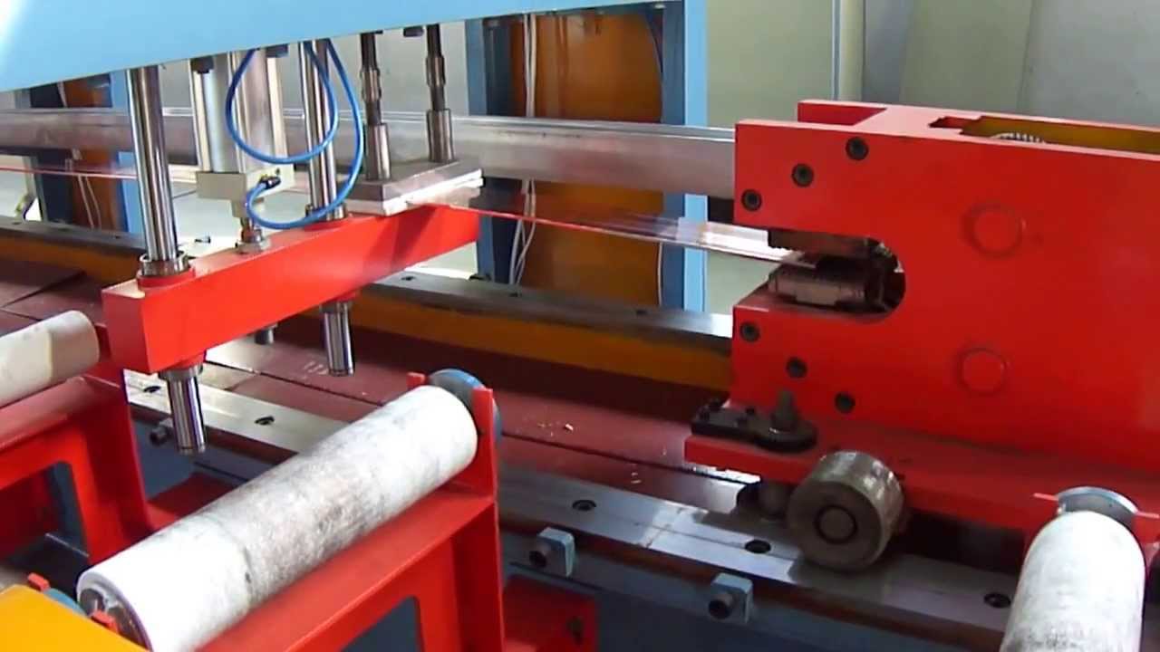 Hydraulic draw bench(Banco de Trefilar Hidráulico, Гидравлический