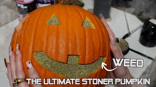 carve a pumpkin with a stoner