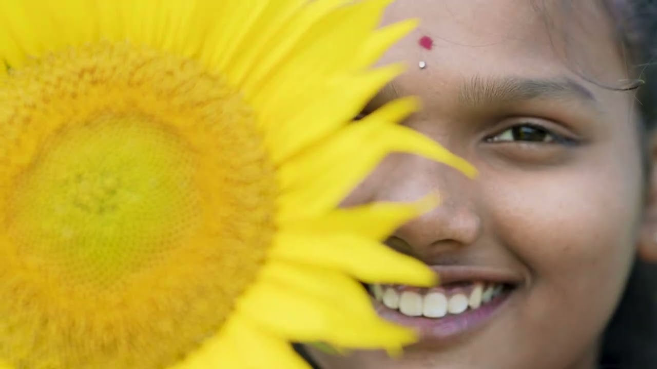 BHAVYA, DIVYA..Palike Gorinka Video Song |Priyuralu PilichindiTelugu Movie |Aishwarya Rai |AR Rahman