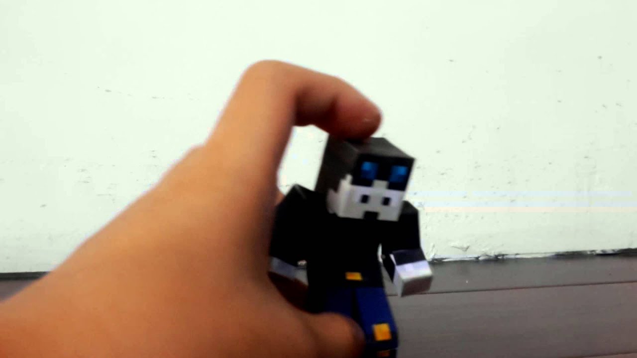 Minecraft DanTDM papercraft - YouTube