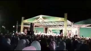 Download Habib Syeh... "poro Kiyai Ulama' E Nu" Video MP3 Habib Syeh... "poro Kiyai Ulama' E Nu"