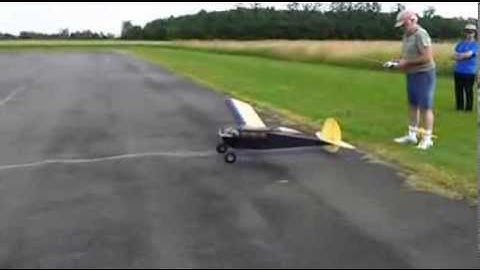 Majestic Major - How not to fly an Old Timer...