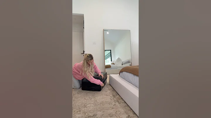 pack with me for vacation! 🤭👙🏝️🐚 #asmr #packwithme #packing #satisfying #organizedhome