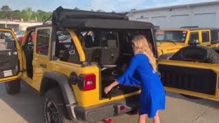 The 2019 Jeep Wrangler Soft Top Removal screenshot 3