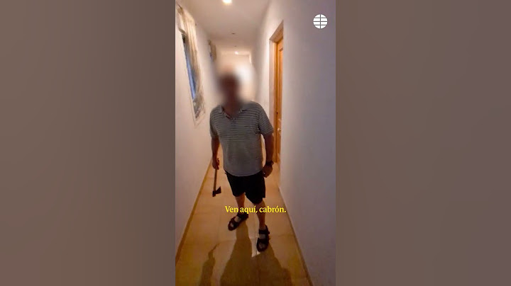 Un okupa septuagenario amenaza a sus desokupadores con un hacha: "Ven aquí, cabrón" #Okupa #Hacha