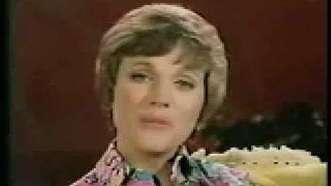 Julie Andrews Hour- Julie Andrews and Angela Lansb...