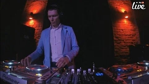 Nick Wowk (Clouds Testers) @ PDJTV ONE, 08/05/15