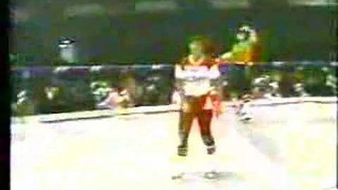 roller derby fight Judy Sowinski vs Lynn Congleton