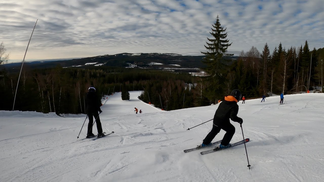 Romme Alpin 2023 - Bos röd pist skönt åk '