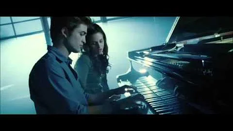 Twilight - Edward Cullen (Playing Piano)