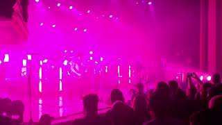 Modest Mouse performing &quot;Dramamine&quot; live at The Orpheum Theatre in New Orleans 6/17/25