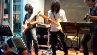 Download Lagu Orkes feat. Man Keedal - Smoke On The Water MP3