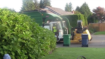 Garbage Trucks - A Collection II