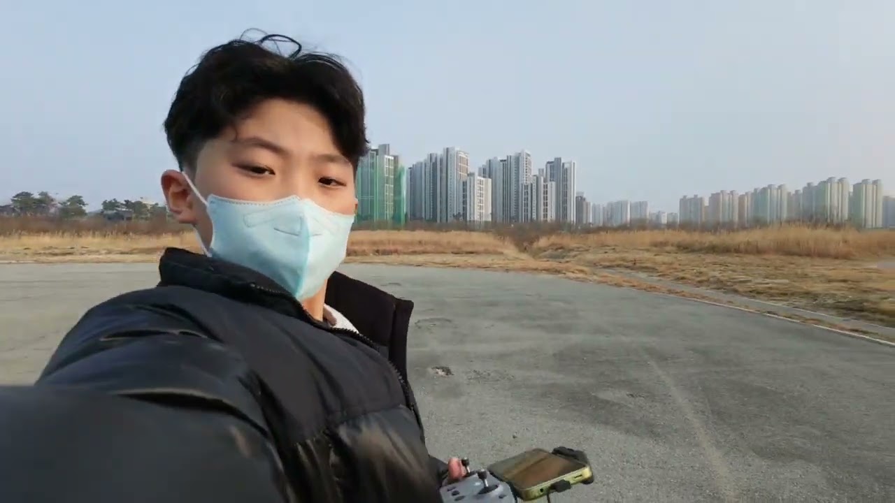 우주에서 가장 잘생긴 최주안의 첫 비행