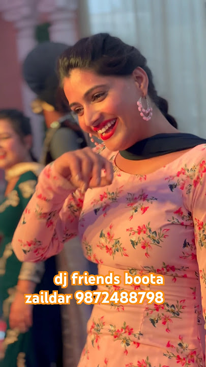 model simran sandhu #simer #simran #bhangra #dj #punjabiculturegroup #dance #newvideo #sohnisohni