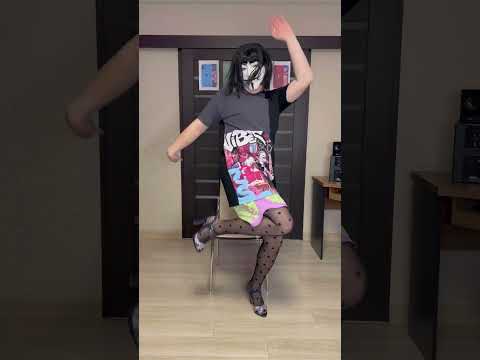 Video: Jednoduché spôsoby, ako nosiť bodkované pančuchové nohavice: 15 krokov (s obrázkami)