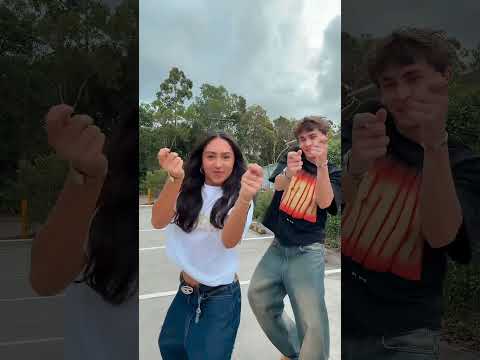 Shake It To The Max Cadel And Mia VIRAL TIKTOK DANCE Shorts Trending