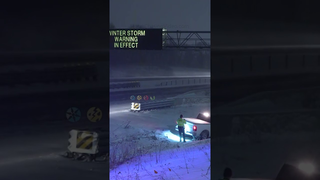 High Impact Winter Storm Warning hits Minneapolis last night #shorts