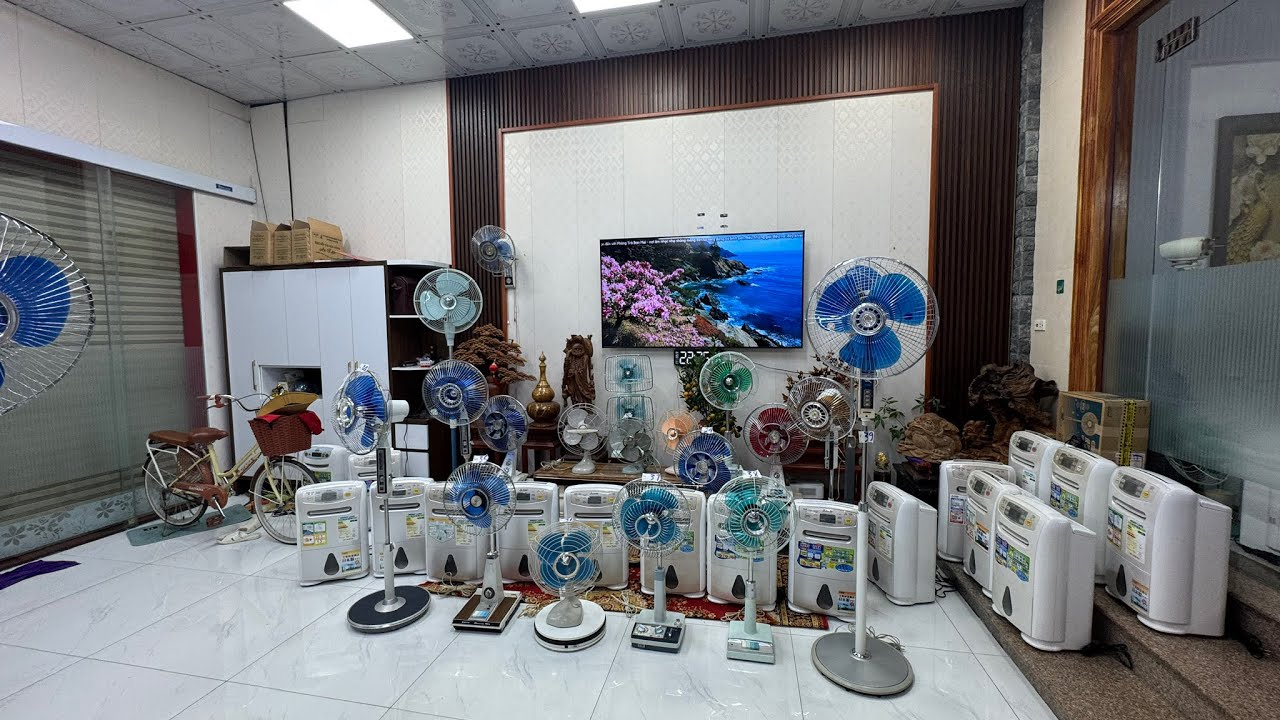 Quạt Nhật đẹp đấu giá Zin đét các bác qt lh 0983634883